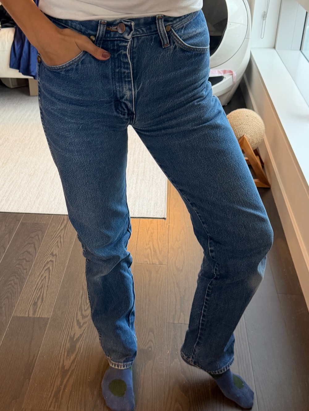 Vintage Wrangler Jeans — The Vintage Twin NYC — Size 28 (25 fit)